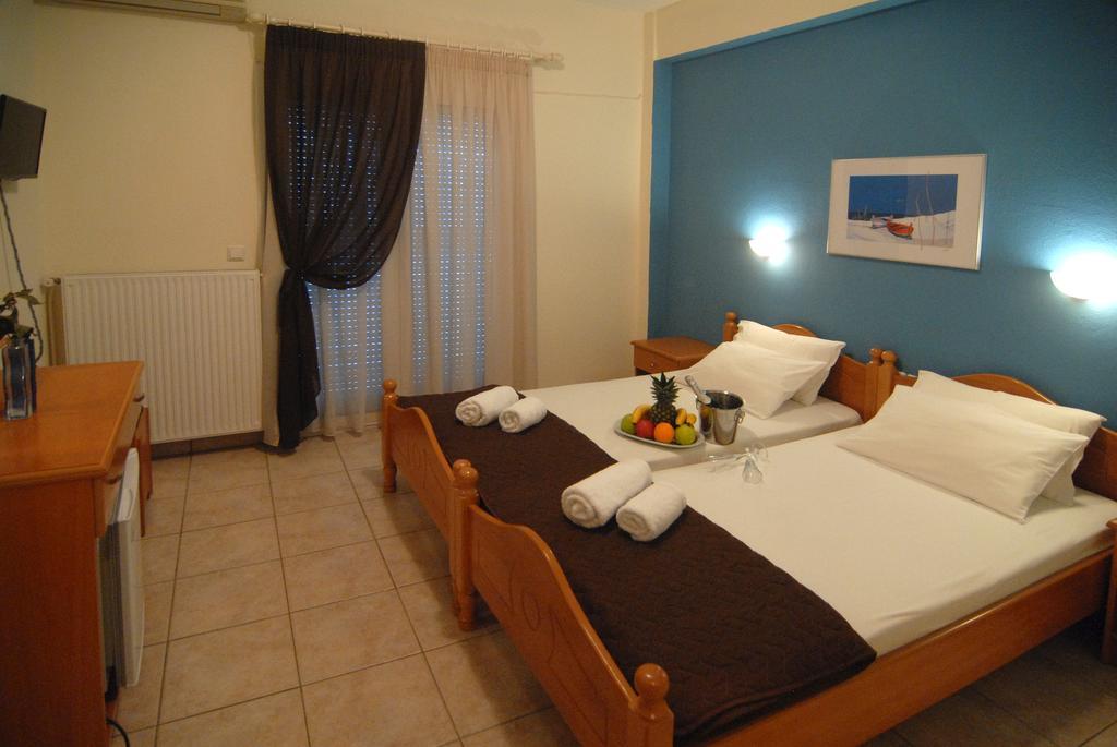 Apollon Hotel Paralía Chambre photo